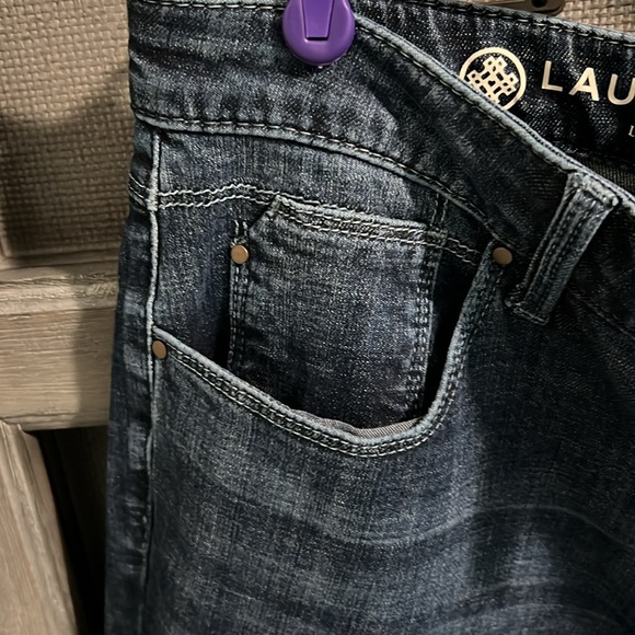 Laurie Felt Classic Denim Crop Bootcut Jeans w/Raw Hem Size 14P in dark vintage! - Picture 4 of 9